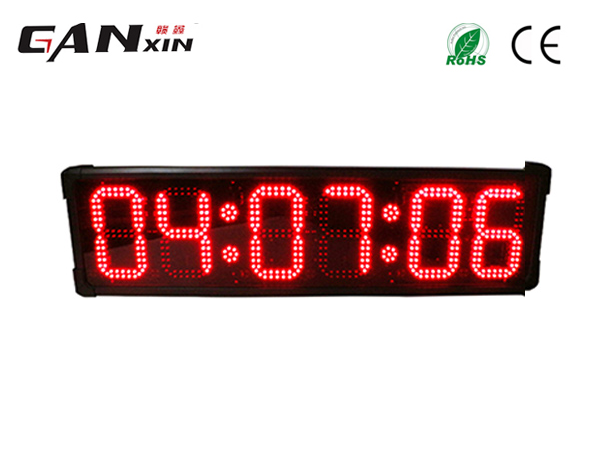 簡(jiǎn)述軌道四驅(qū)車(chē)比賽計(jì)時(shí)器